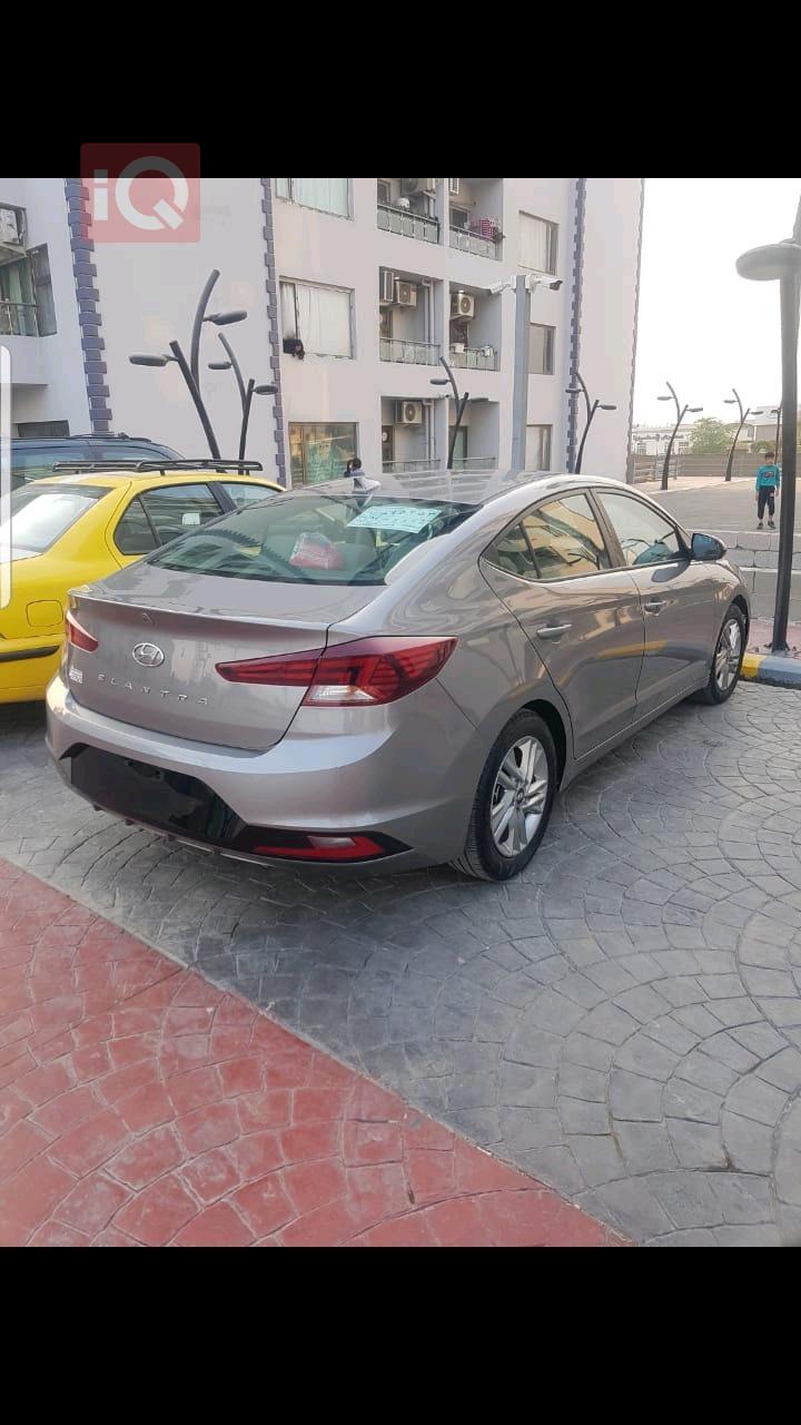 هيونداي النترا